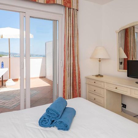 Hotel Del Sole Santa Marinella Oda fotoğraf