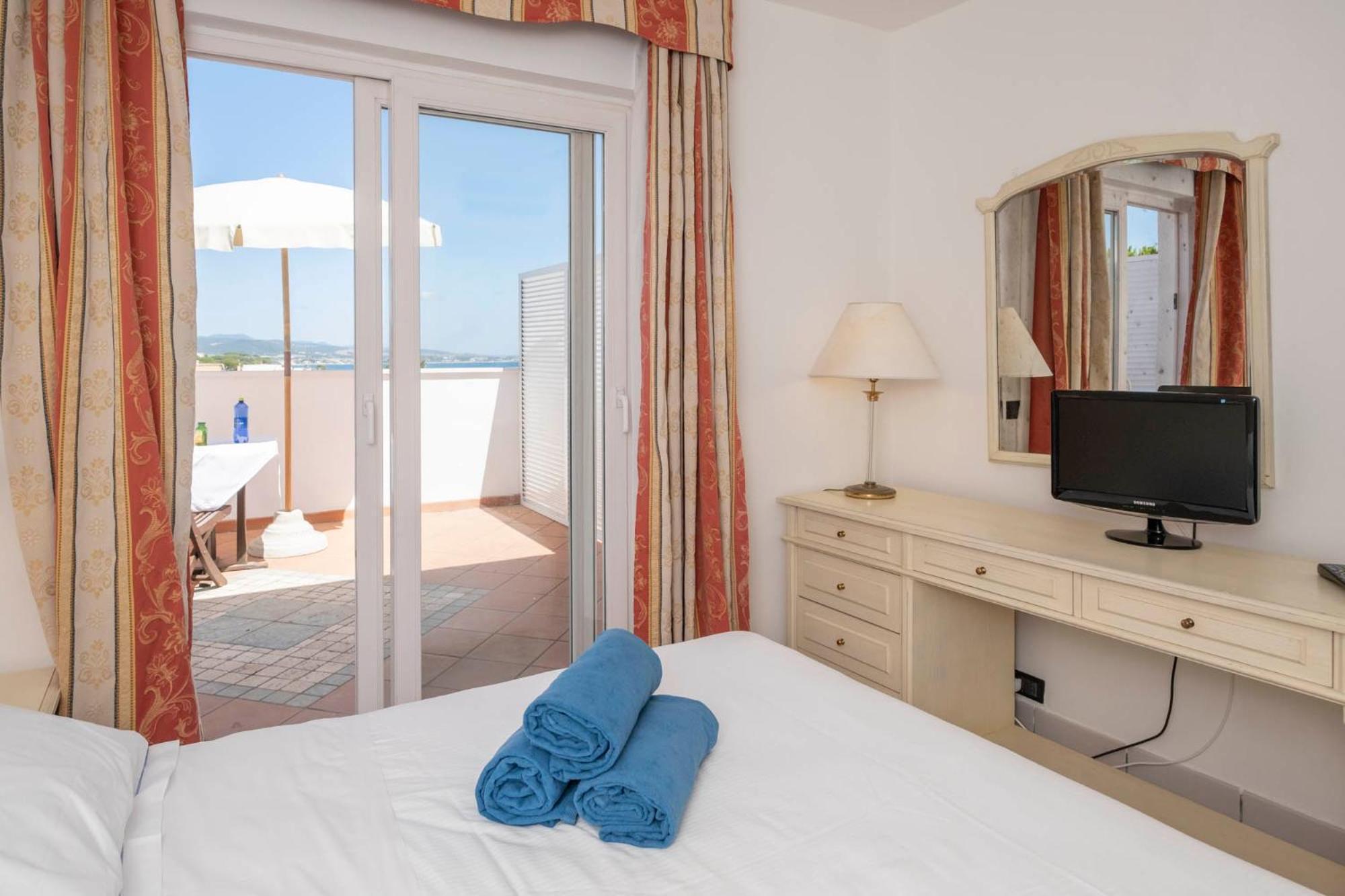 Hotel Del Sole Santa Marinella Oda fotoğraf